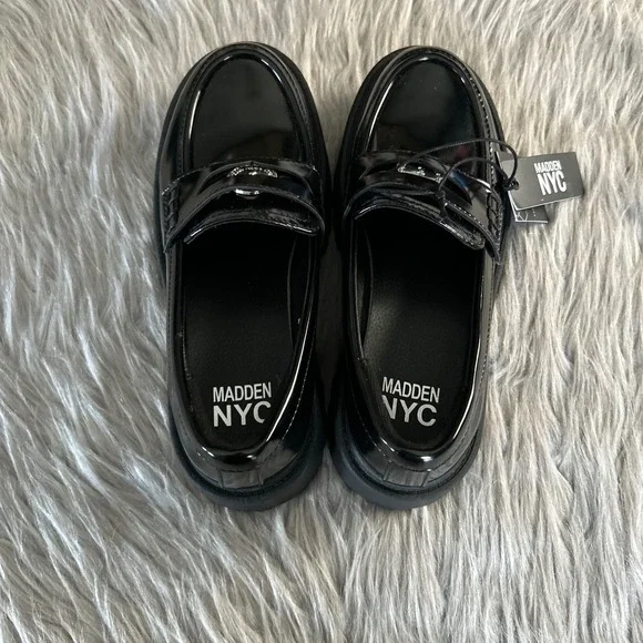 Madden NYC Platform Lug Penny Loafers Womens Size 6 Black Slip On Shoes Loafer - Picture 5 of 7